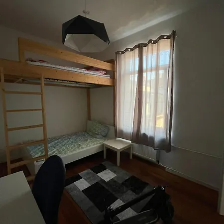 In Celler Str Apartmán *